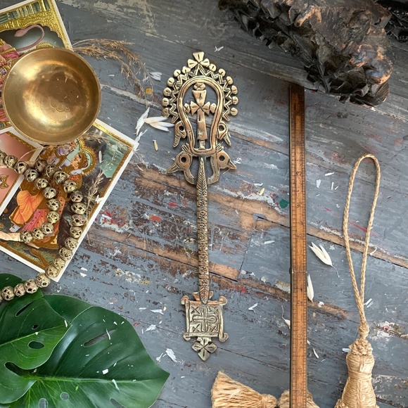 ANTIQUE 19th CENTURY AFRICAN TEWAHEDO ETHIOPIAN ETCHED COPTIC CROSS - Picture 9 of 9